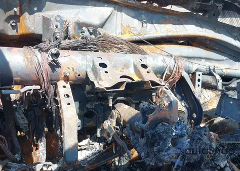 2014 Toyota Tundra Sr 4.6L V8 z USA, uszkodzony, nr VIN 5TFUM5F18EX058892